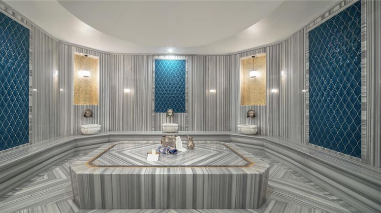 DoubleTree by Hilton Antalya City Centre Spa
