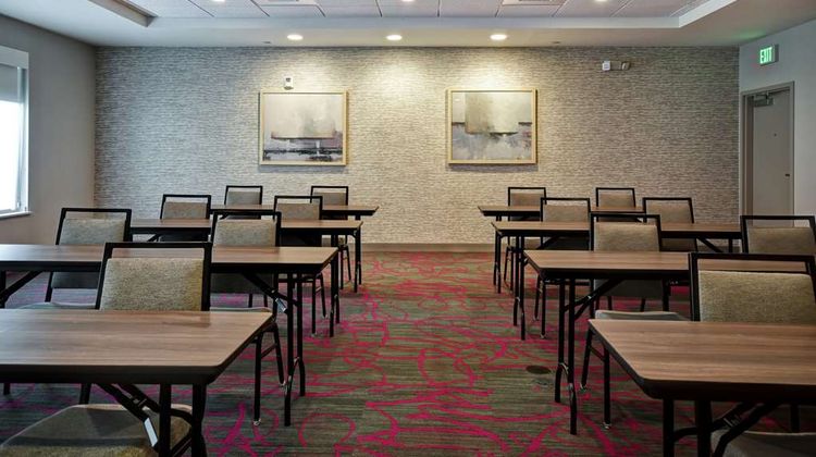 Home2 Suites Birmingham Fulton Meeting