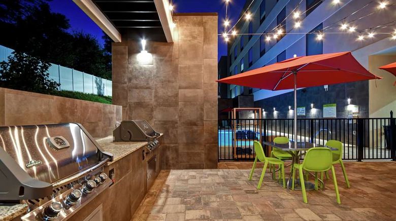 <b>Home2 Suites Birmingham Fulton Exterior</b>. Images powered by <a href="https://iceportal.shijigroup.com/" title="IcePortal" target="_blank">IcePortal</a>.