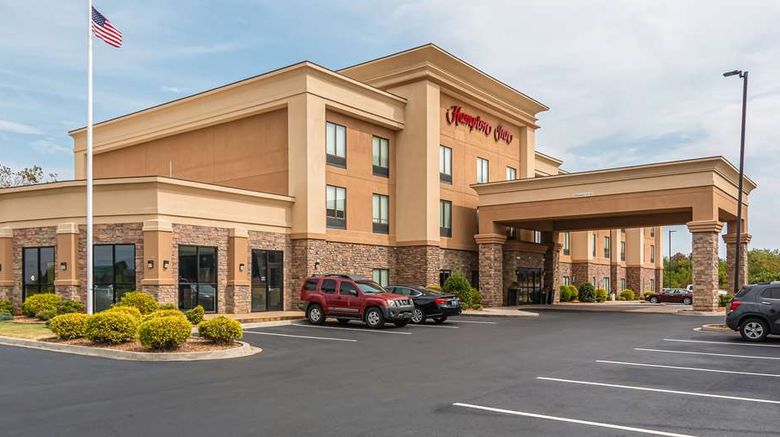 Hampton Inn Oak Grove-Fort Campbell Exterior. Images powered by <a href="https://iceportal.shijigroup.com" target="_blank" rel="noopener">Ice Portal</a>.