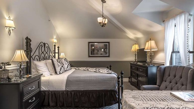 <b>Steele Mansion Inn Room</b>. Images powered by <a href="https://iceportal.shijigroup.com/" title="IcePortal" target="_blank">IcePortal</a>.