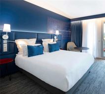 Mercure Toulon La Seyne Exterior