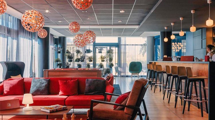 Mercure Toulon La Seyne Exterior