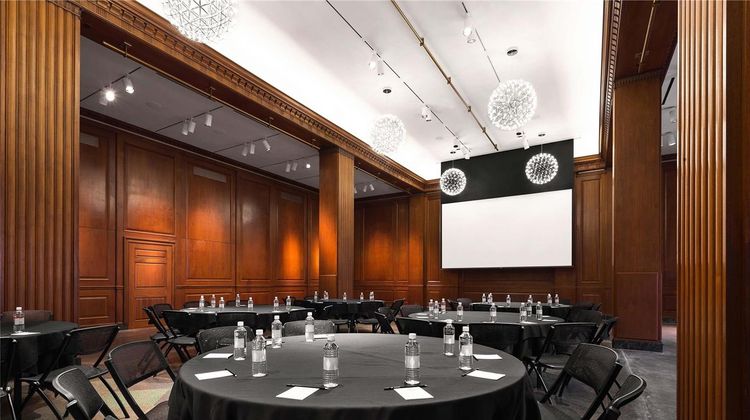21C Museum Hotel Durham Meeting