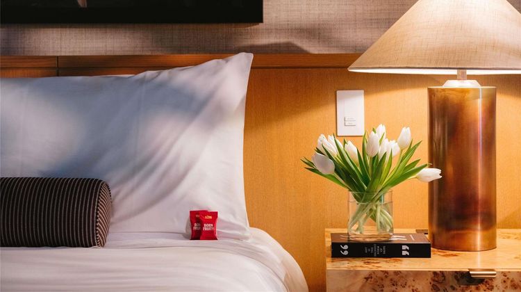 21C Museum Hotel Bentonville Room