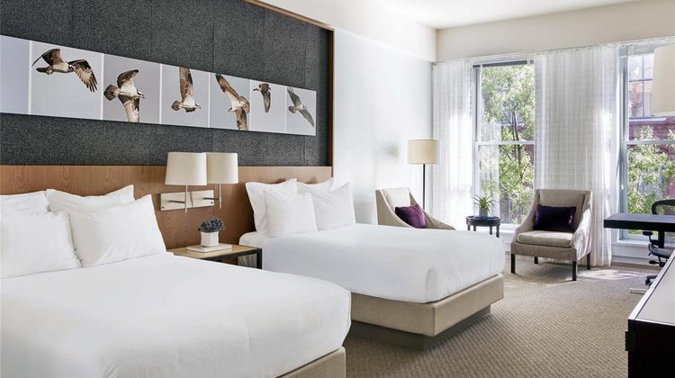 21c Museum Hotel Louisville Room