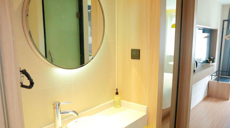 Ibis Styles Qingpu Sports Center Hotel Room