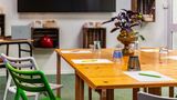 <b>Greet Hotel Beaune Meeting</b>. Images powered by <a href="https://iceportal.shijigroup.com/" title="IcePortal" target="_blank">IcePortal</a>.