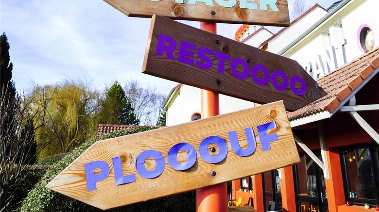<b>Greet Hotel Beaune Other</b>. Images powered by <a href="https://iceportal.shijigroup.com/" title="IcePortal" target="_blank">IcePortal</a>.