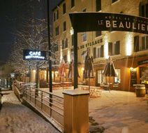 Hotel Le Beaulieu Exterior