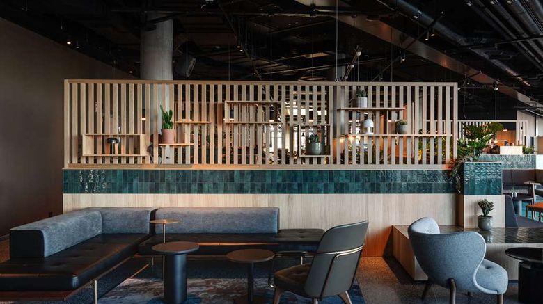 <b>Comfort Hotel Arlanda Airport Terminal Lobby</b>. Images powered by <a href="https://iceportal.shijigroup.com/" title="IcePortal" target="_blank">IcePortal</a>.
