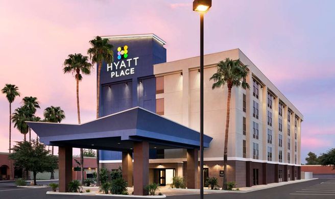 Hyatt Place Tucson Central Exterior