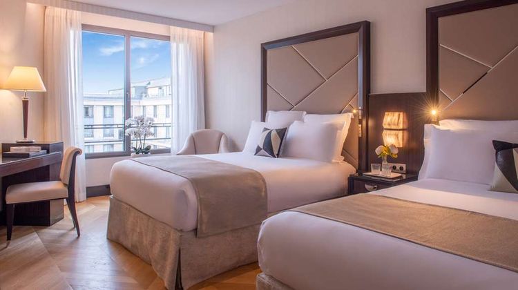Hotel du Collectionneur Arc de Triomphe Room