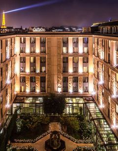 Hotel du Collectionneur Arc de Triomphe