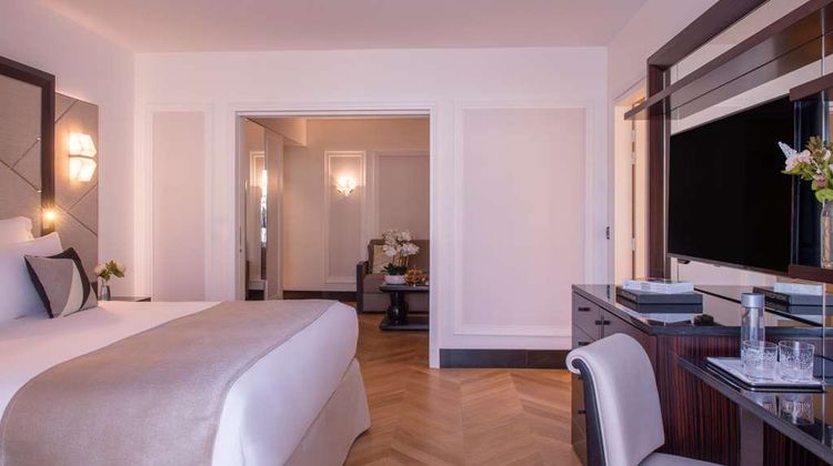 Hotel du Collectionneur Arc de Triomphe Suite