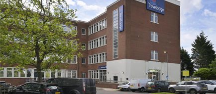Travelodge Liverpool Edge Lane Exterior