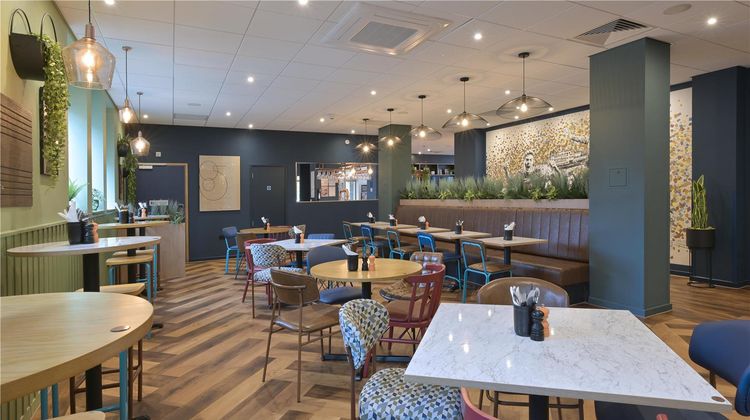 Travelodge Liverpool Edge Lane Restaurant
