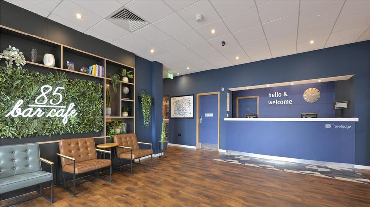 Travelodge Liverpool Edge Lane Lobby
