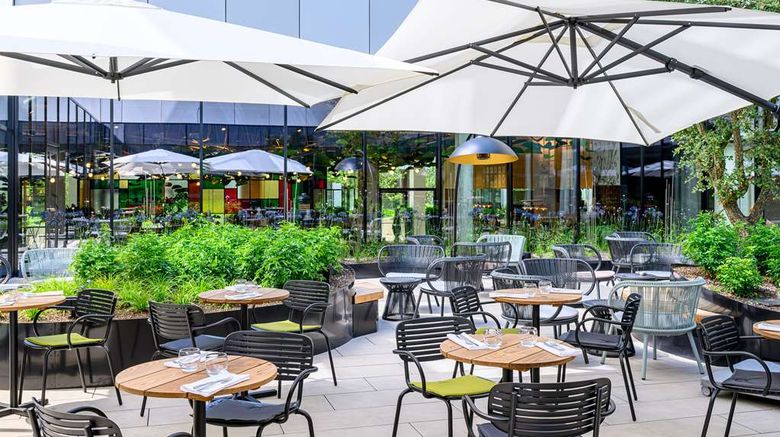 <b>Radisson Hotel Antwerp Berchem Restaurant</b>. Images powered by <a href="https://iceportal.shijigroup.com/" title="IcePortal" target="_blank">IcePortal</a>.