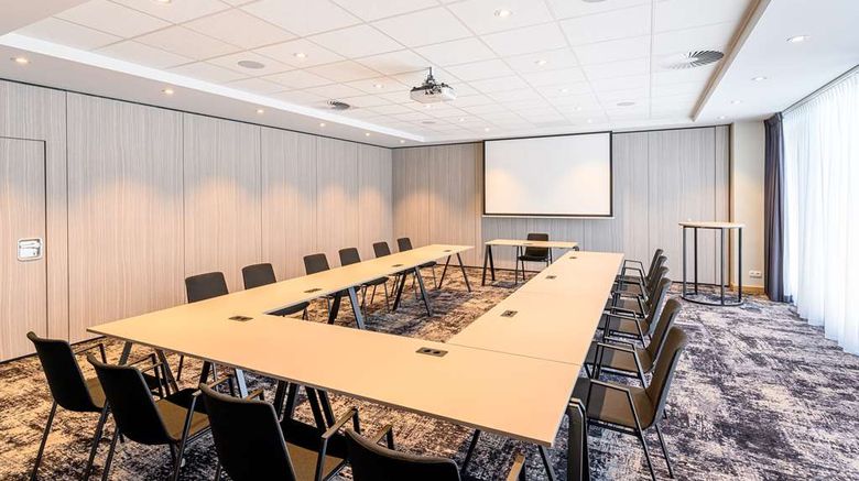 <b>Radisson Hotel Antwerp Berchem Meeting</b>. Images powered by <a href="https://iceportal.shijigroup.com/" title="IcePortal" target="_blank">IcePortal</a>.