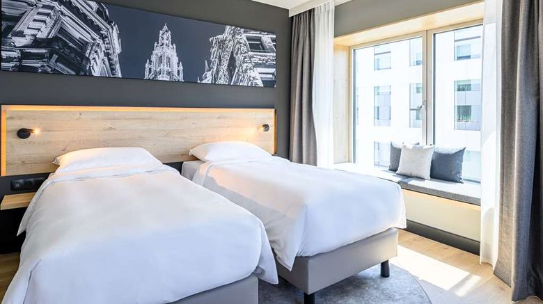 <b>Radisson Hotel Antwerp Berchem Room</b>. Images powered by <a href="https://iceportal.shijigroup.com/" title="IcePortal" target="_blank">IcePortal</a>.