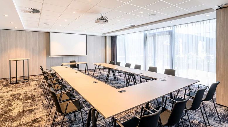 <b>Radisson Hotel Antwerp Berchem Meeting</b>. Images powered by <a href="https://iceportal.shijigroup.com/" title="IcePortal" target="_blank">IcePortal</a>.