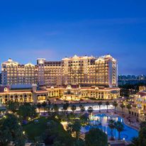 Radisson Blu Forest Manor Hongqiao