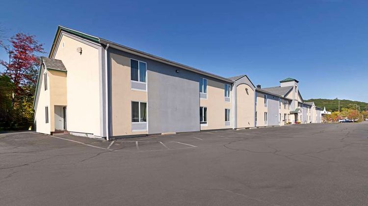 Quality Inn Lebanon Exterior