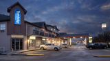 Travelodge by Wyndham Wetaskiwin Exterior