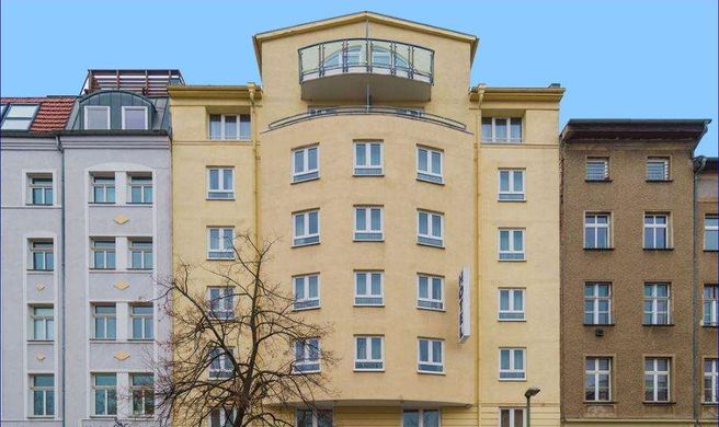 Jurine Hotel Exterior