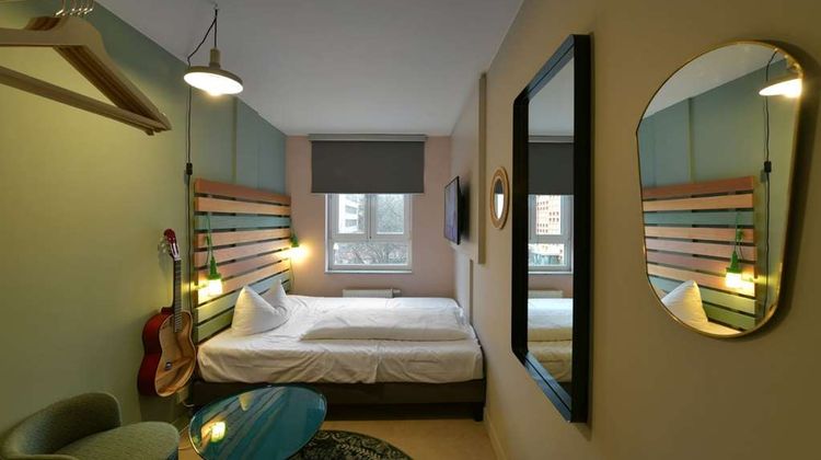 Jurine Hotel Room