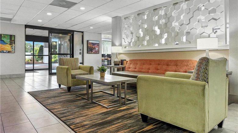 <b>Best Western Little Rock I-30 Lobby</b>. Images powered by <a href="https://iceportal.shijigroup.com/" title="IcePortal" target="_blank">IcePortal</a>.