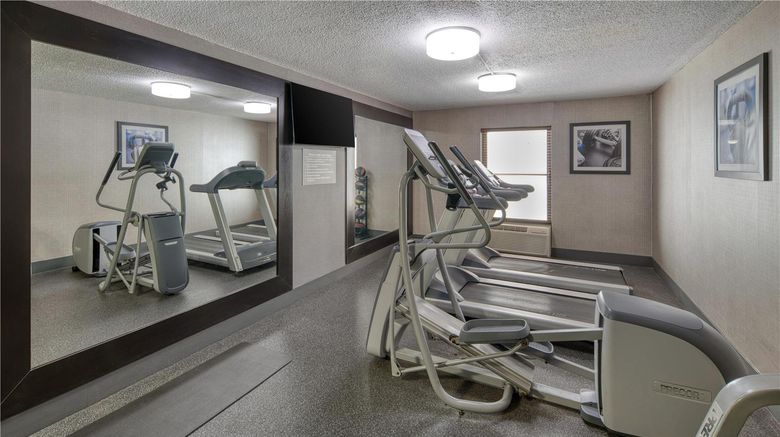 <b>Best Western Batesville Health</b>. Images powered by <a href="https://iceportal.shijigroup.com/" title="IcePortal" target="_blank">IcePortal</a>.