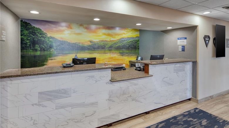 <b>Best Western Batesville Lobby</b>. Images powered by <a href="https://iceportal.shijigroup.com/" title="IcePortal" target="_blank">IcePortal</a>.
