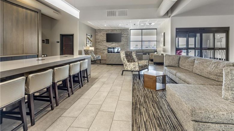 <b>Best Western Plus Executive Residency NE Restaurant</b>. Images powered by <a href="https://iceportal.shijigroup.com/" title="IcePortal" target="_blank">IcePortal</a>.