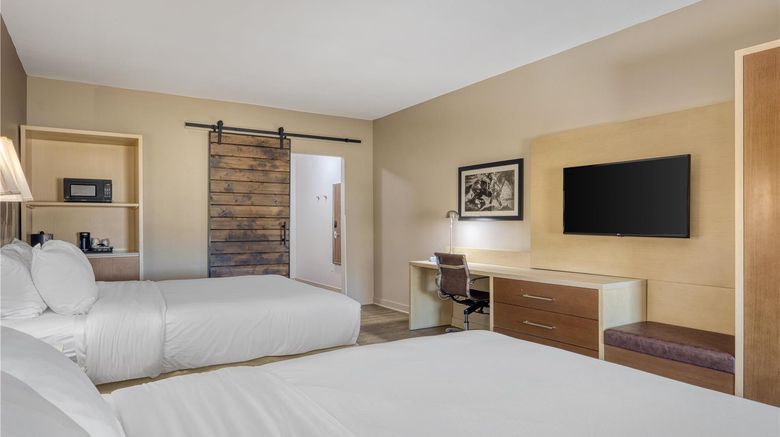 <b>Best Western Bandera Suites & Saloon Room</b>. Images powered by <a href="https://iceportal.shijigroup.com/" title="IcePortal" target="_blank">IcePortal</a>.
