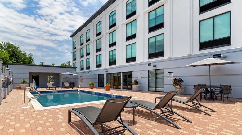 <b>Best Western Plus McAllen Airport Hotel Pool</b>. Images powered by <a href="https://iceportal.shijigroup.com/" title="IcePortal" target="_blank">IcePortal</a>.