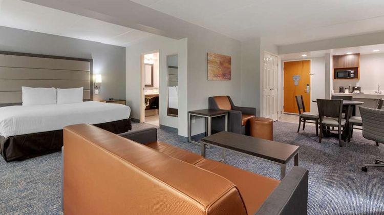 Best Western Plus McAllen Airport Hotel Suite