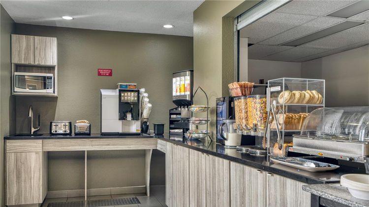 SureStay Plus by Best Western Lethbridge Restaurant