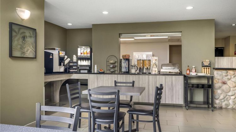 SureStay Plus by Best Western Lethbridge Restaurant