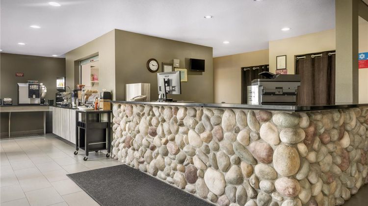 SureStay Plus by Best Western Lethbridge Lobby
