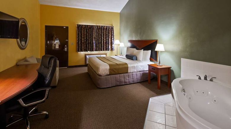 <b>SureStay Hotel Best Western Greenville Suite</b>. Images powered by <a href="https://iceportal.shijigroup.com/" title="IcePortal" target="_blank">IcePortal</a>.