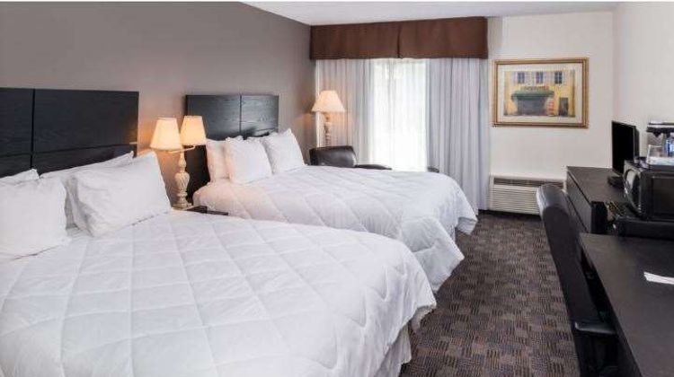 Days Inn by Wyndham Hotel/Conf Centre Room