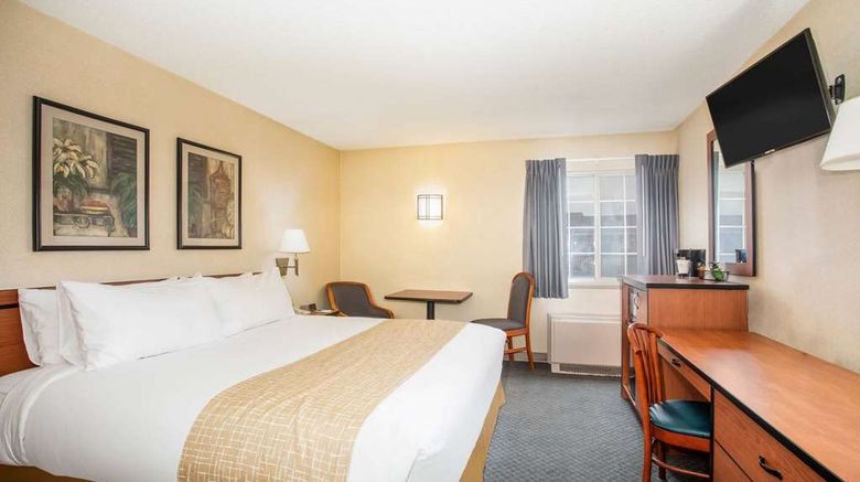 <b>Travelodge by Wyndham Colorado Springs Room</b>. Images powered by <a href="https://iceportal.shijigroup.com/" title="IcePortal" target="_blank">IcePortal</a>.