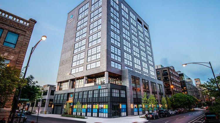 Hyatt House Chicago West Loop Exterior