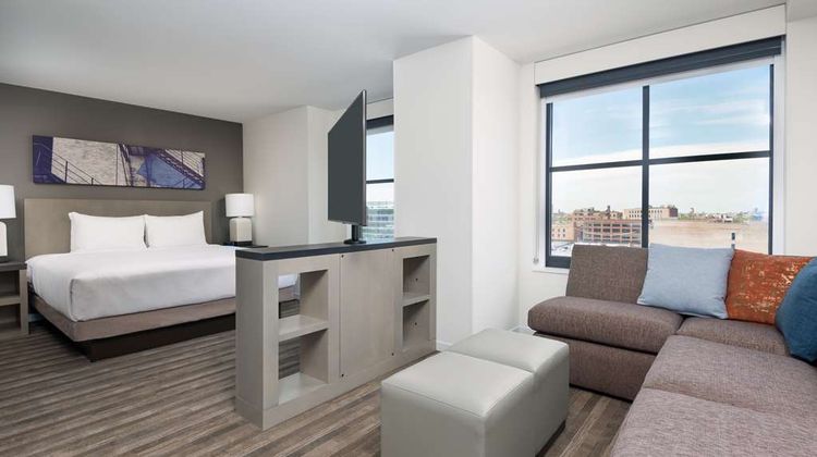 Hyatt House Chicago West Loop Suite