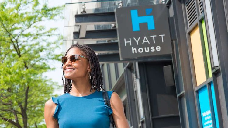 Hyatt House Chicago West Loop Exterior