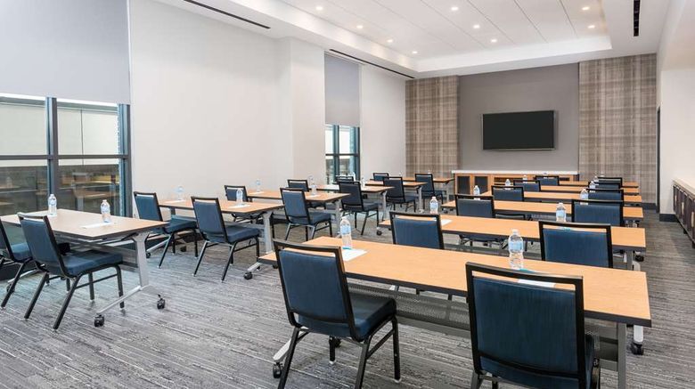 <b>Hyatt House Chicago West Loop Meeting</b>. Images powered by <a href="https://iceportal.shijigroup.com/" title="IcePortal" target="_blank">IcePortal</a>.