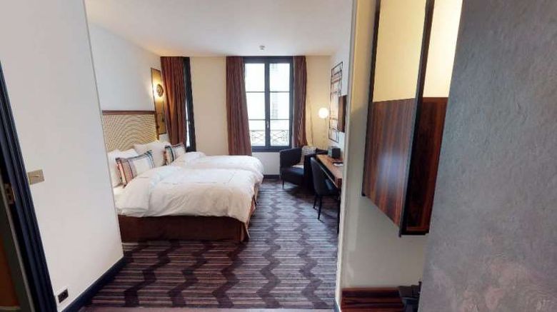 <b>Mom'Art Paris Hotel Room</b>. Images powered by <a href="https://iceportal.shijigroup.com/" title="IcePortal" target="_blank">IcePortal</a>.