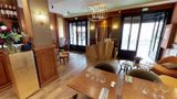 <b>Mom'Art Paris Hotel Restaurant</b>. Images powered by <a href="https://iceportal.shijigroup.com/" title="IcePortal" target="_blank">IcePortal</a>.